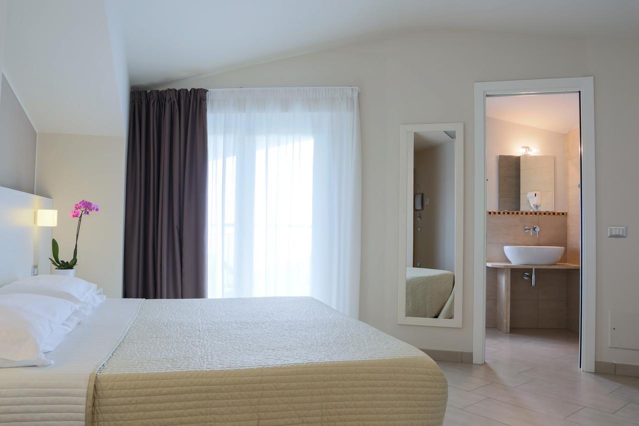 Hotel Beatrice シローロ エクステリア 写真