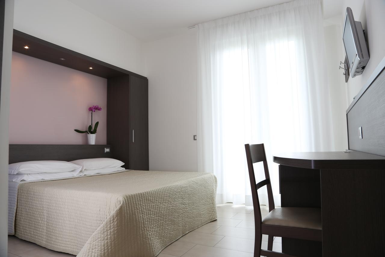Hotel Beatrice シローロ エクステリア 写真